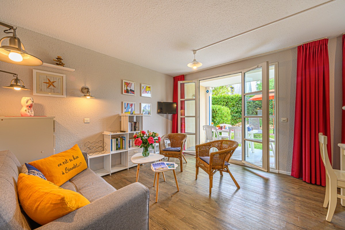 Salon ouvert sur terrasse