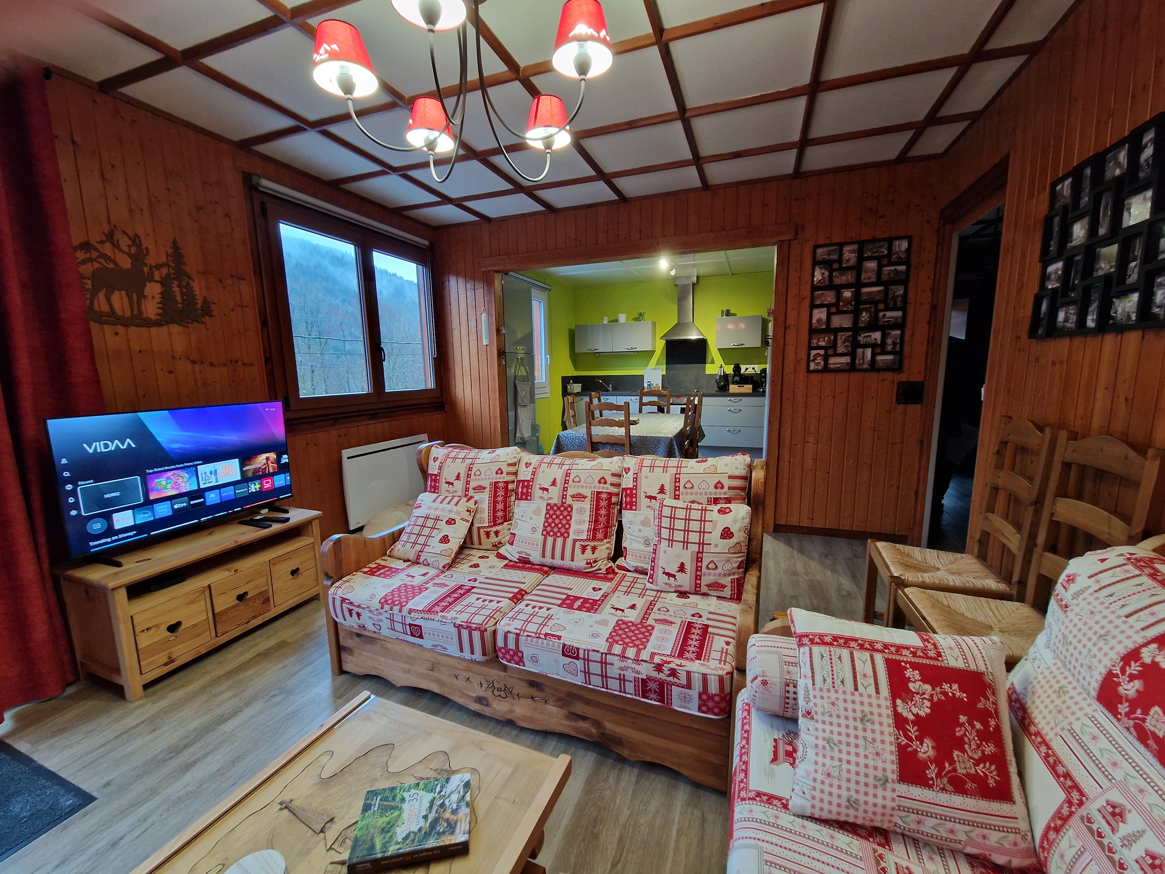 Pièce de vie spacieuse - Chalet des Noisetiers