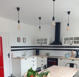 Le Saint, Location, Clévacances, Quemper-Guezennec un panier de légumes offert à votre arrivée