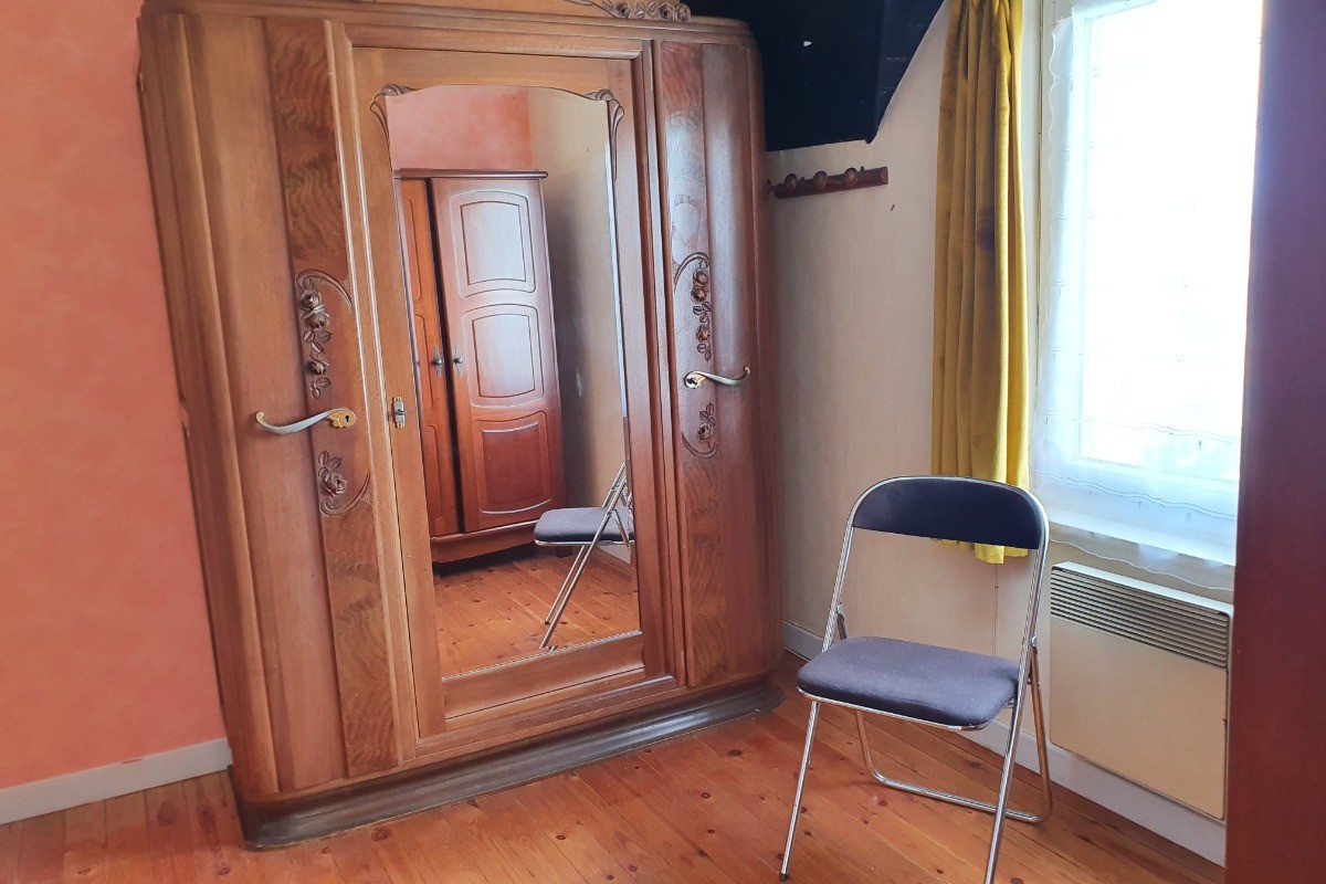 grande chambre (1er étage)