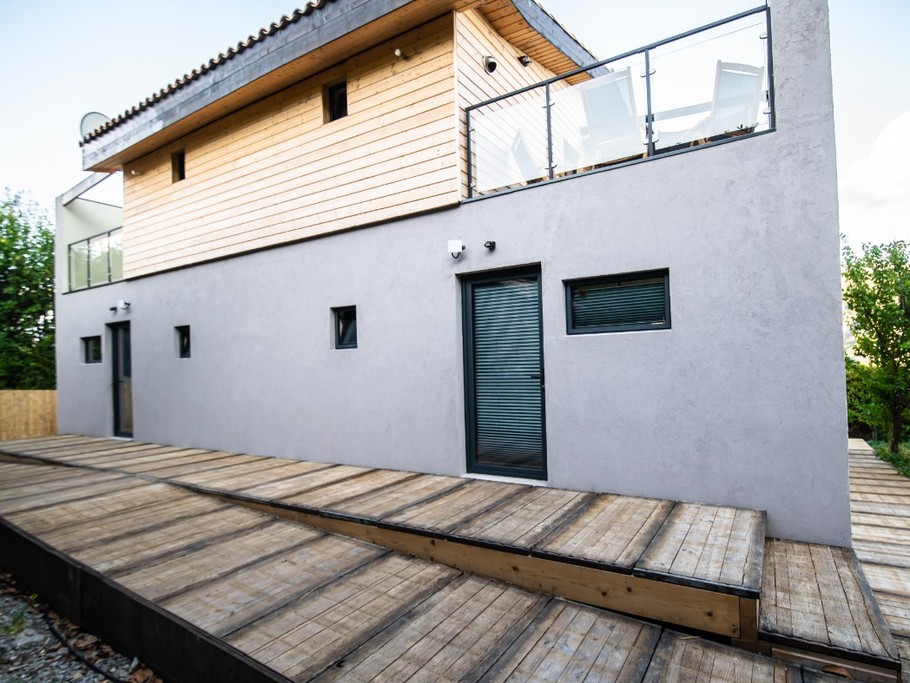 Halte Air et Go/ Barre des Dourbes / Vue d'ensemble l'entrée