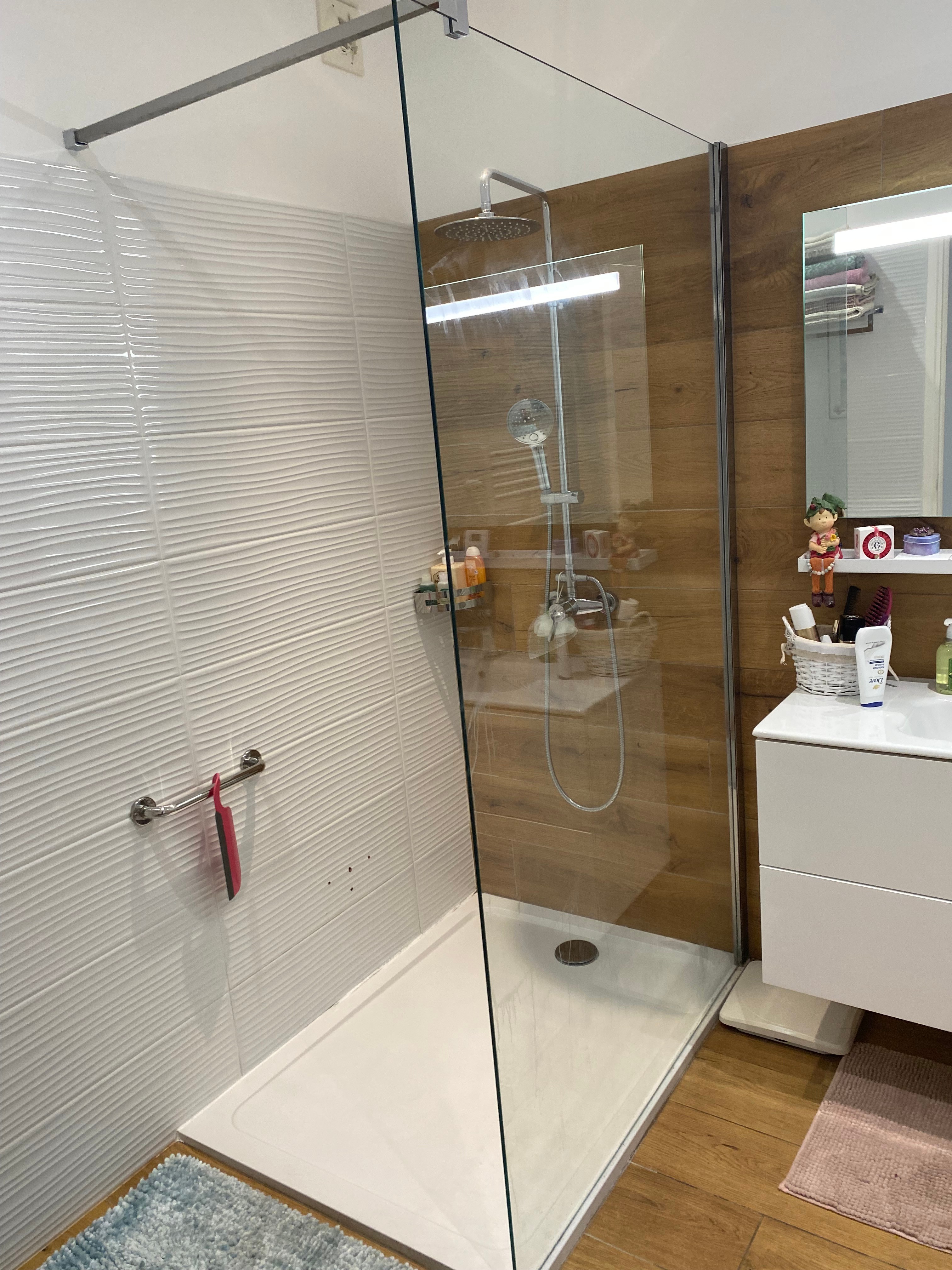 Salle de bain coté douche