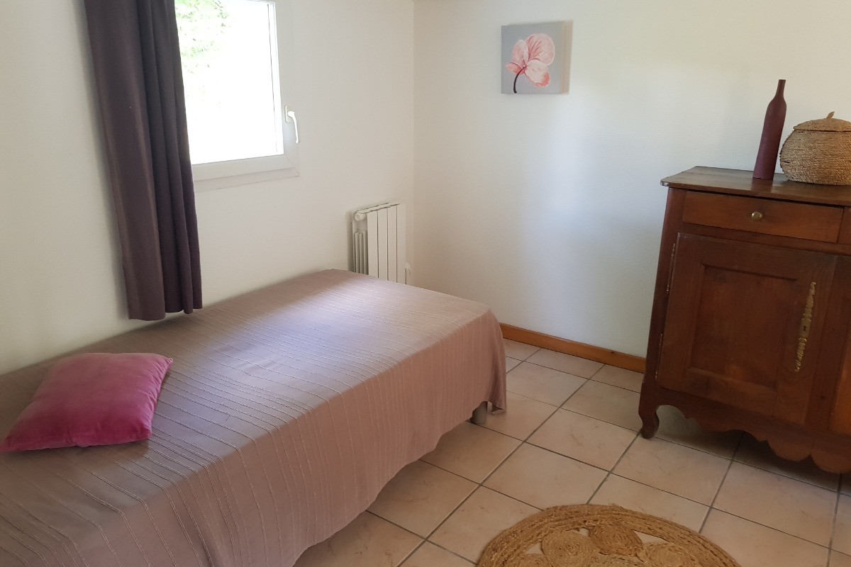 Chambre lit en 160 + lit en 90