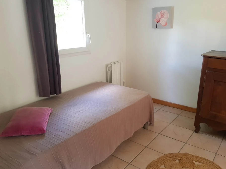 Chambre lit en 160 + lit en 90