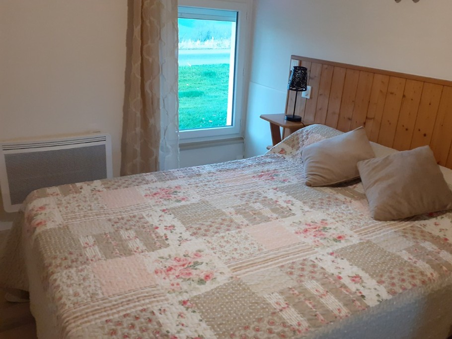 chambre 1 lit de 140