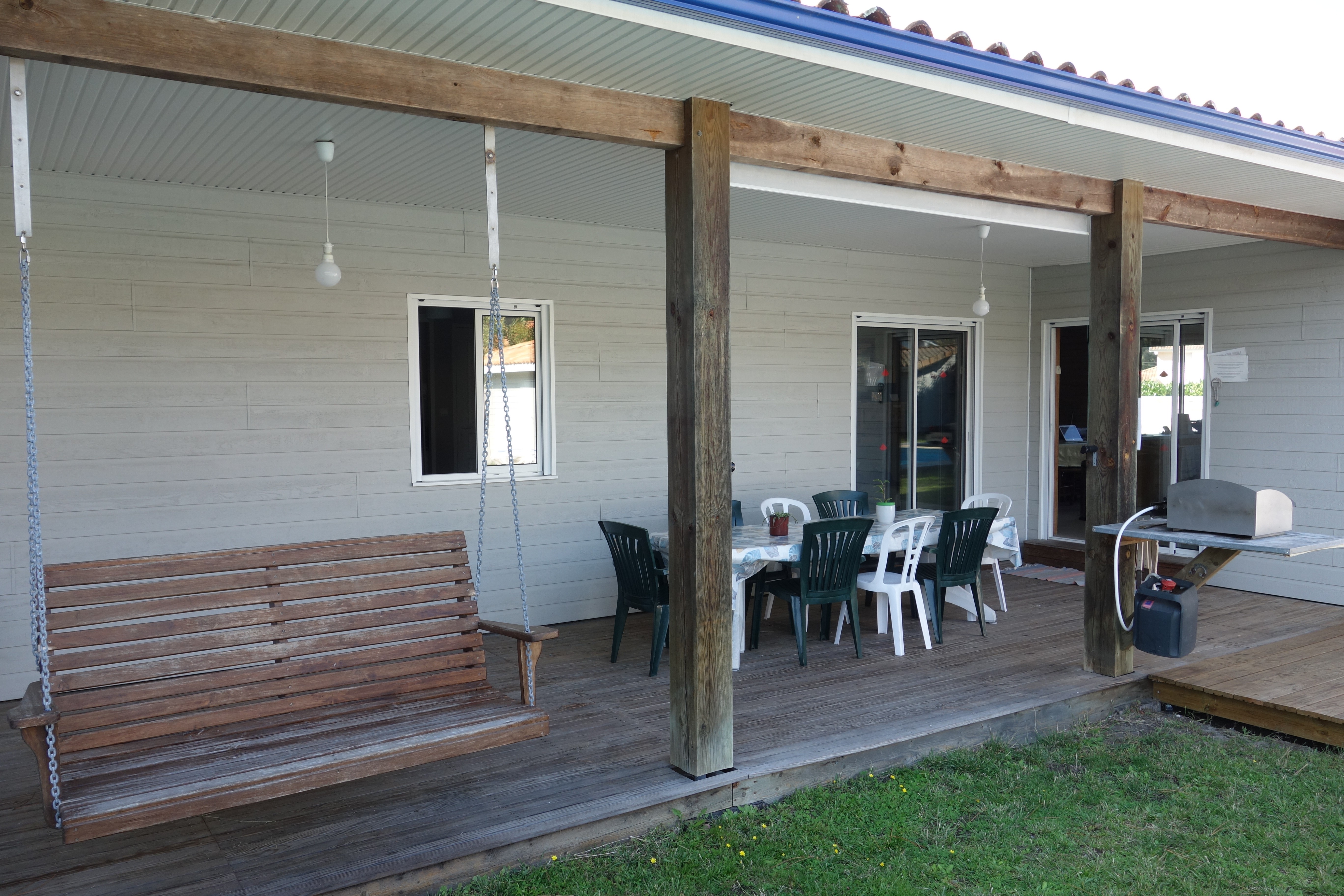 Espace terrasse extérieure - Maison l'Arbousier 8 personnes - piscine, calme et nature, Vieux Boucau, Landes