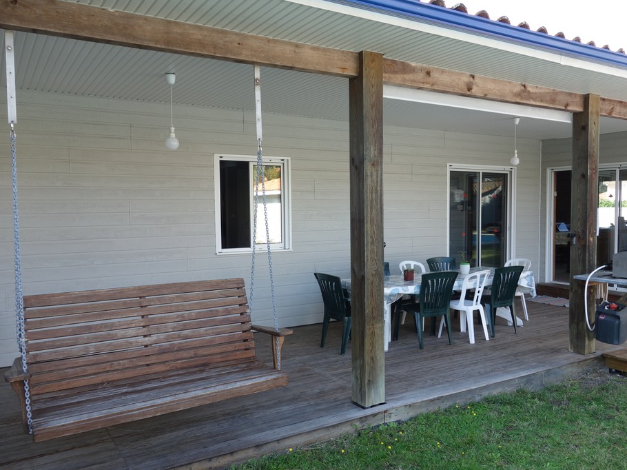 Espace terrasse extérieure - Maison l'Arbousier 8 personnes - piscine, calme et nature, Vieux Boucau, Landes