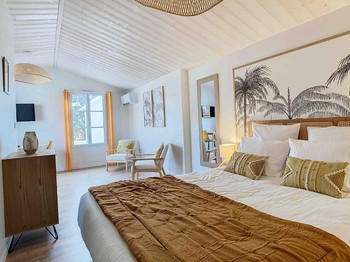 Les autres chambres de la structure : La Chambre l'Anse Rouge