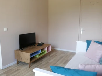 Salon/alcôve avec deux couchages en 90