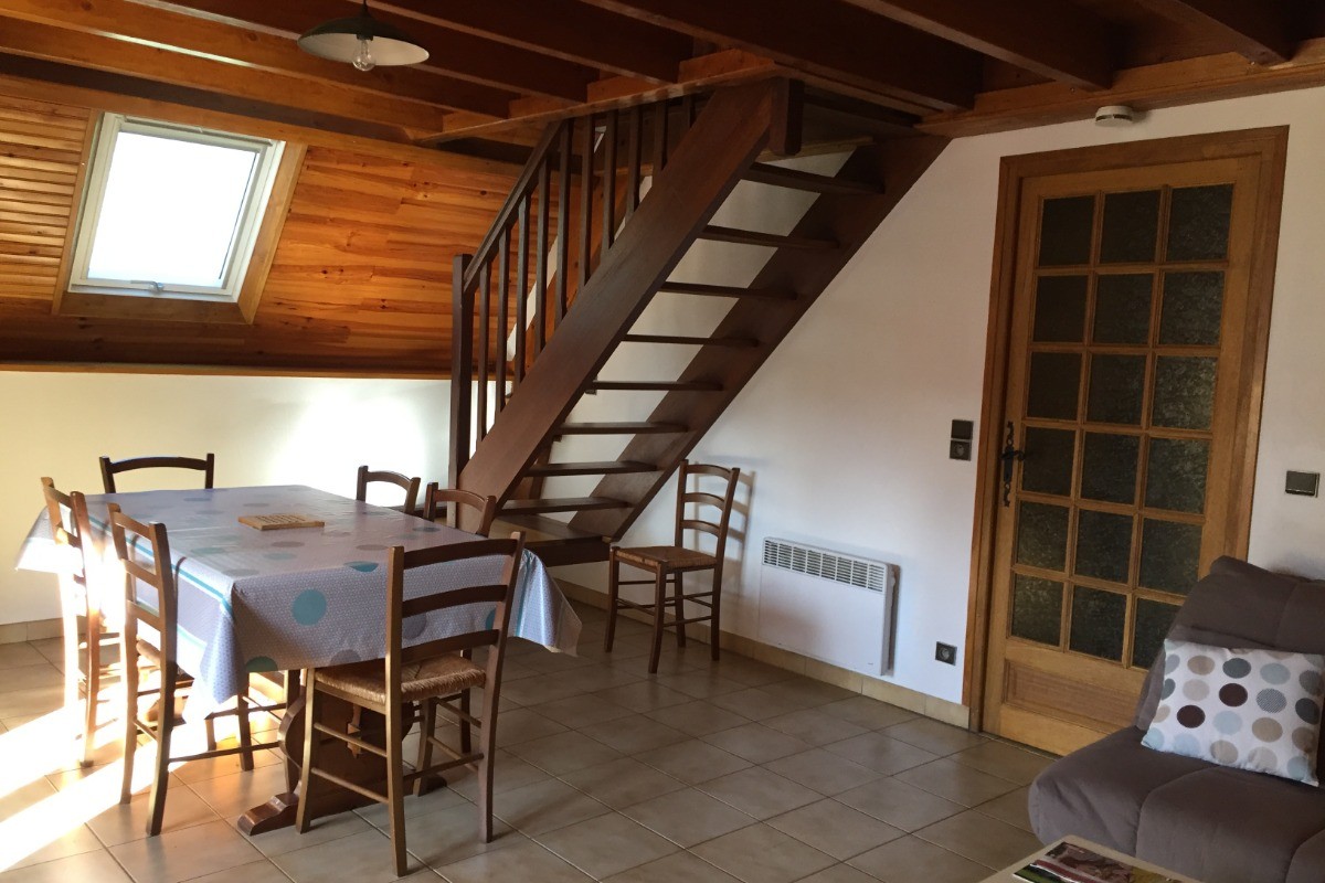 escalier accès étage