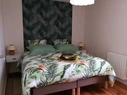 location le Faouët Clévacances.Cozic chambre lit de 160