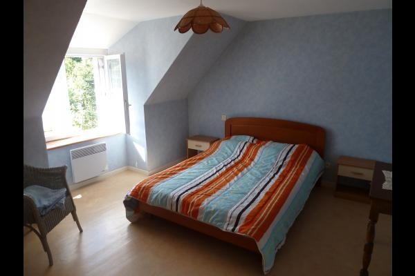 chambre , lit 140 cm