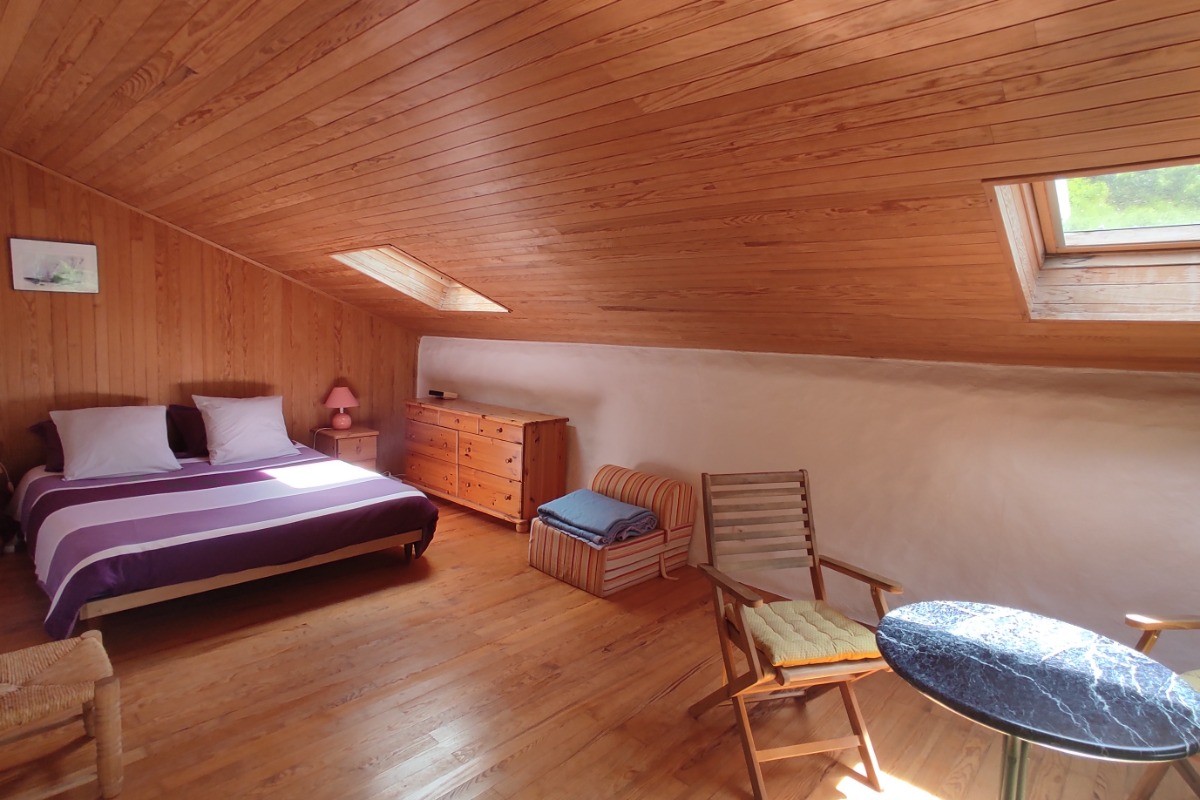 MOULIN DELEUZE - Grande chambre lumineuse