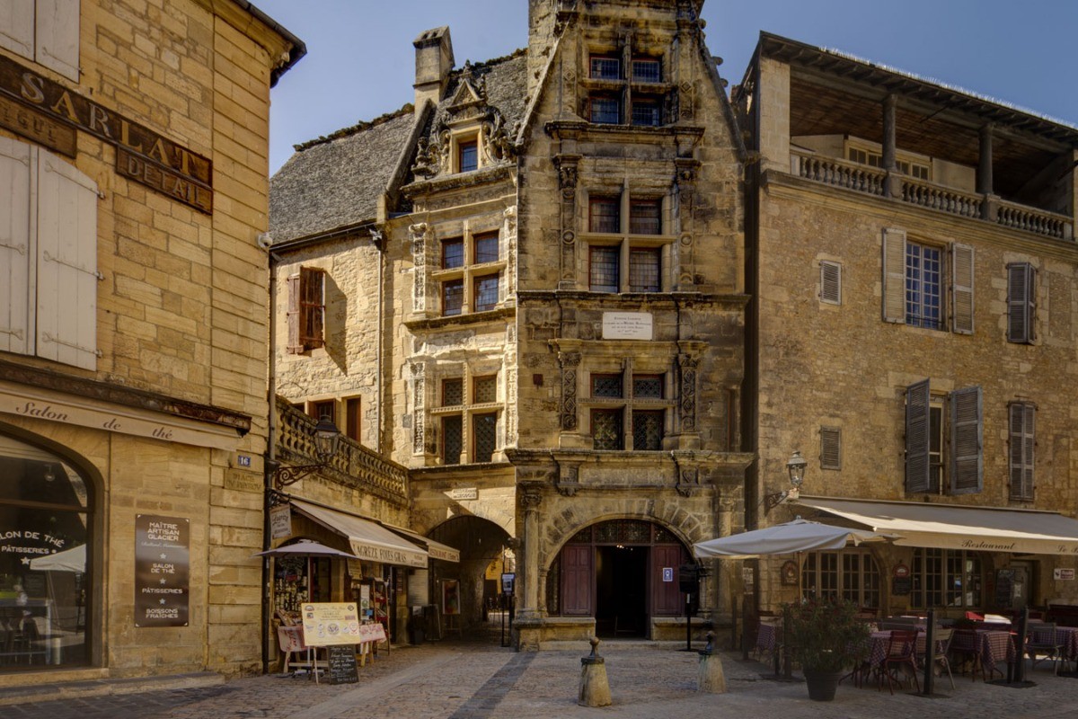 SARLAT 
             maison de la BOETIE