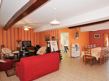 Grand salon à disposition