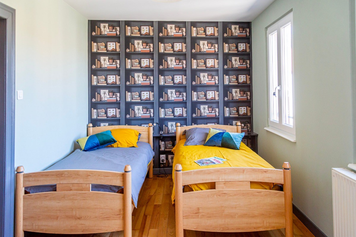 Chambre n°2 communicante 2 lits individuels