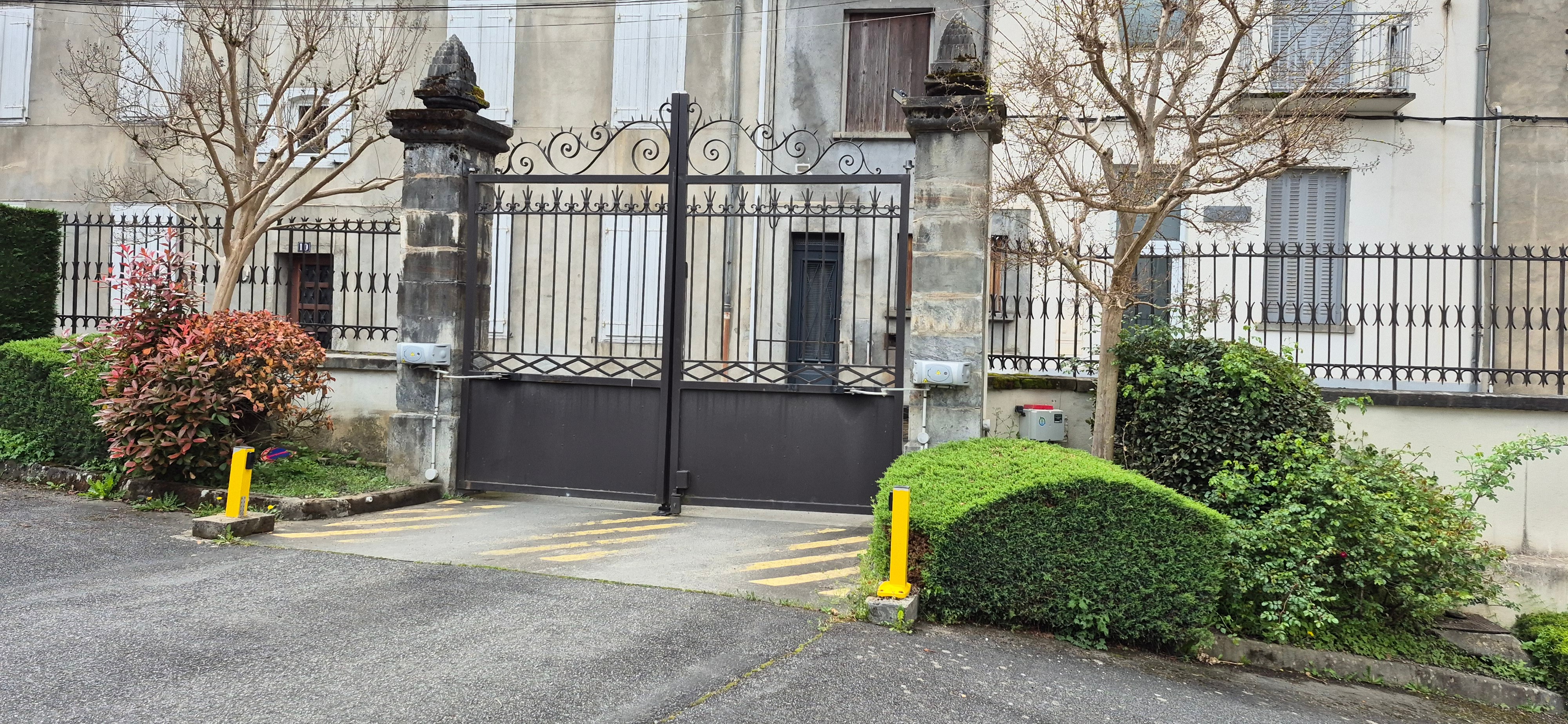 Entrée parking fermé