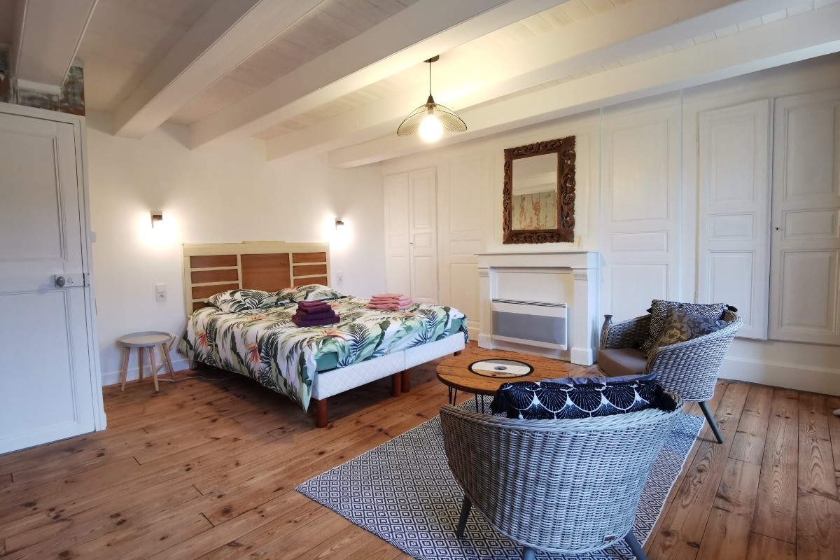 Etage: Chambre 3 avec lit 160