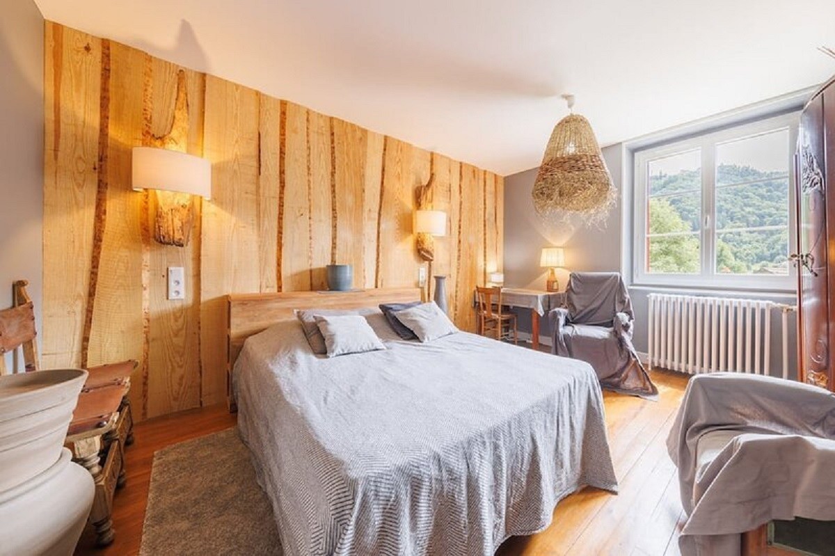 L'Arverne du Rocher, La Bourboule, Chambre 1