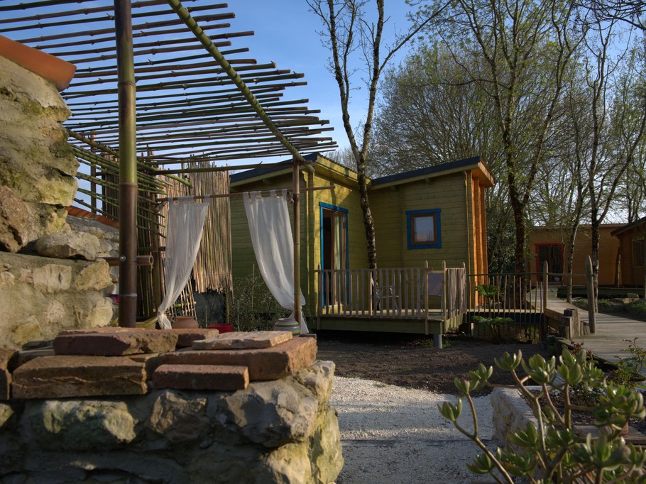 Hut for 2 to 3 people Le Clos du Tramaillou in Annezay, Charente maritime