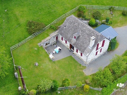 La grange vue du ciel