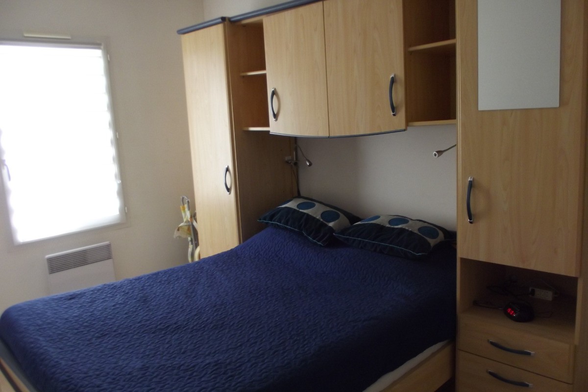 Chambre 1 - lit 140cm