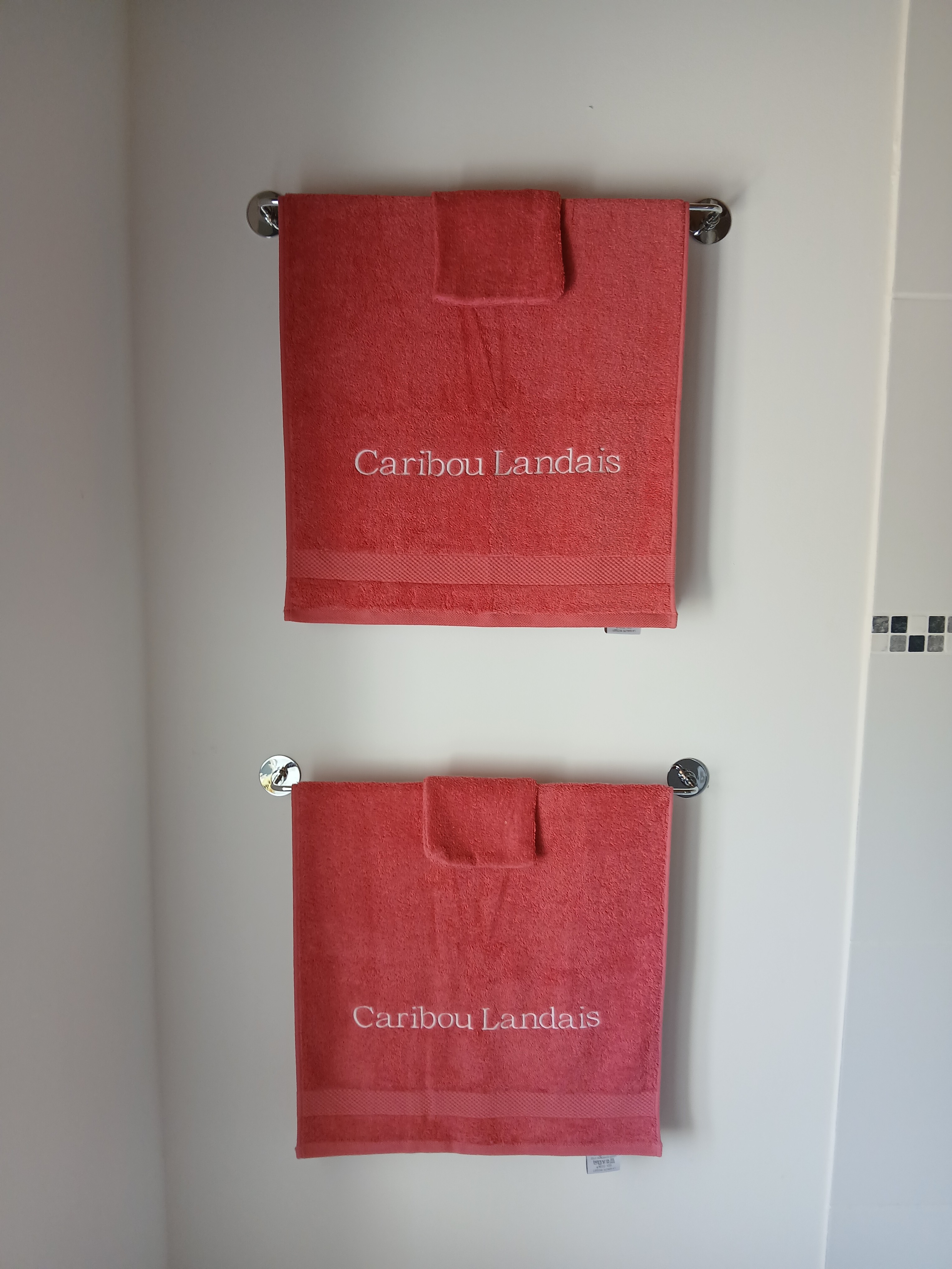 La Chouette Holiday Cottage (sleeps 2) – Ossages, Landes – On the edge of the Basque Country and Béarn