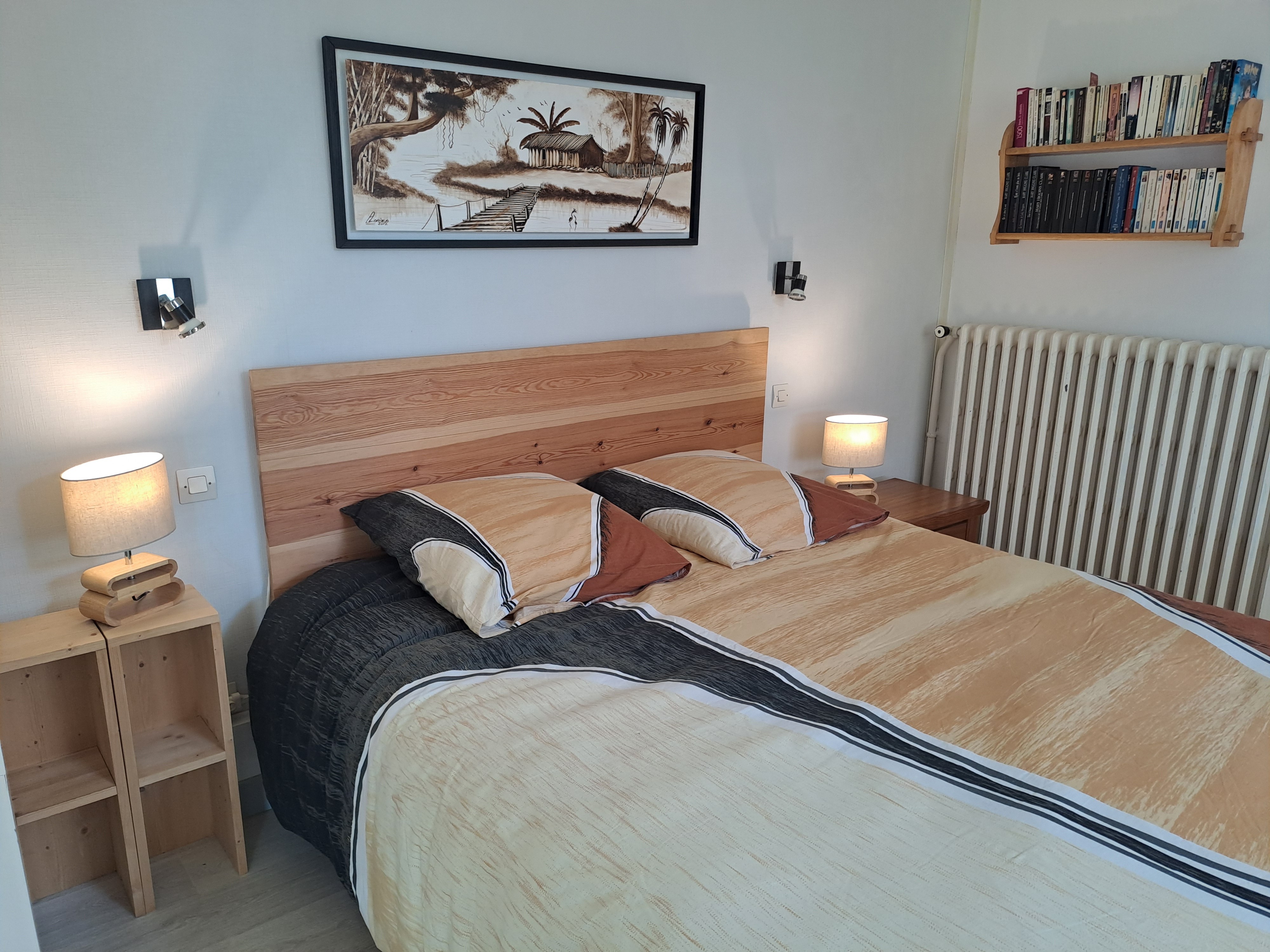 Ch 1 Queen size bed 160