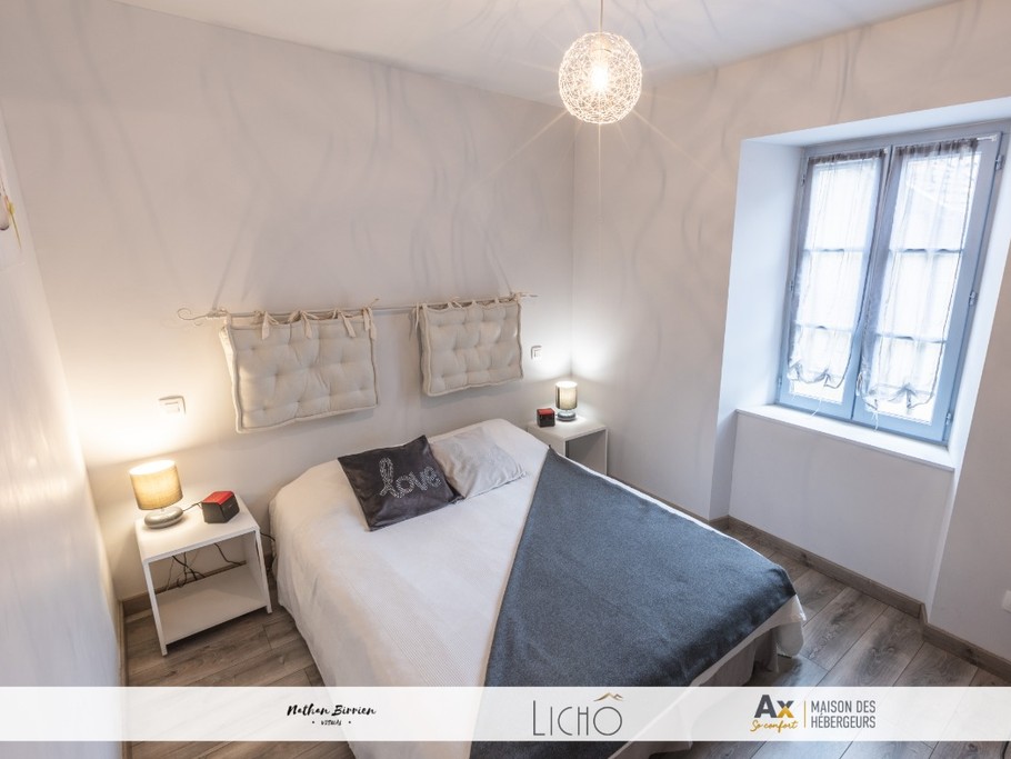 Chambre 1 lit 190 x 200, avec placard