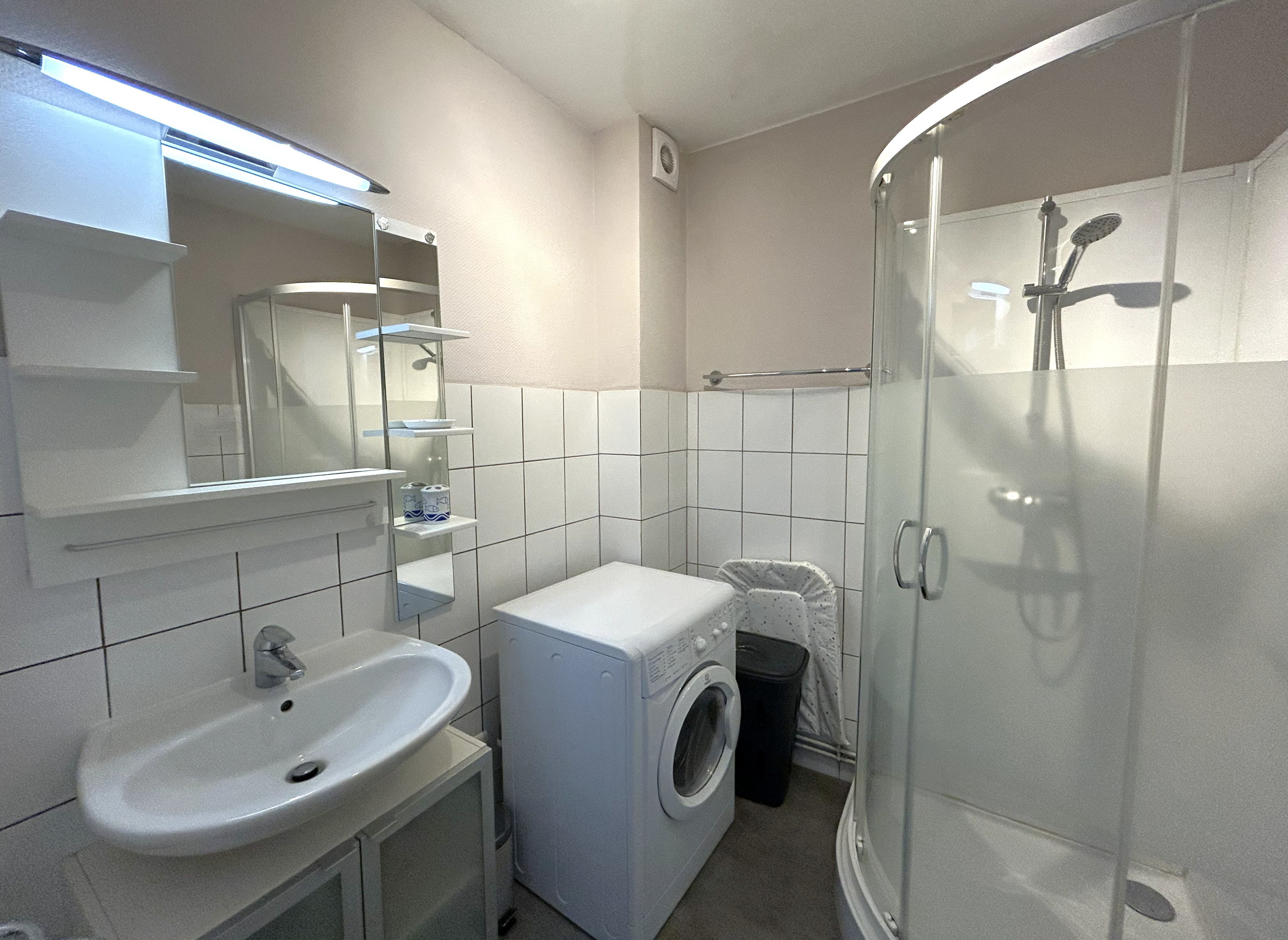 Salle d'eau - Appartement au centre de Gérardmer