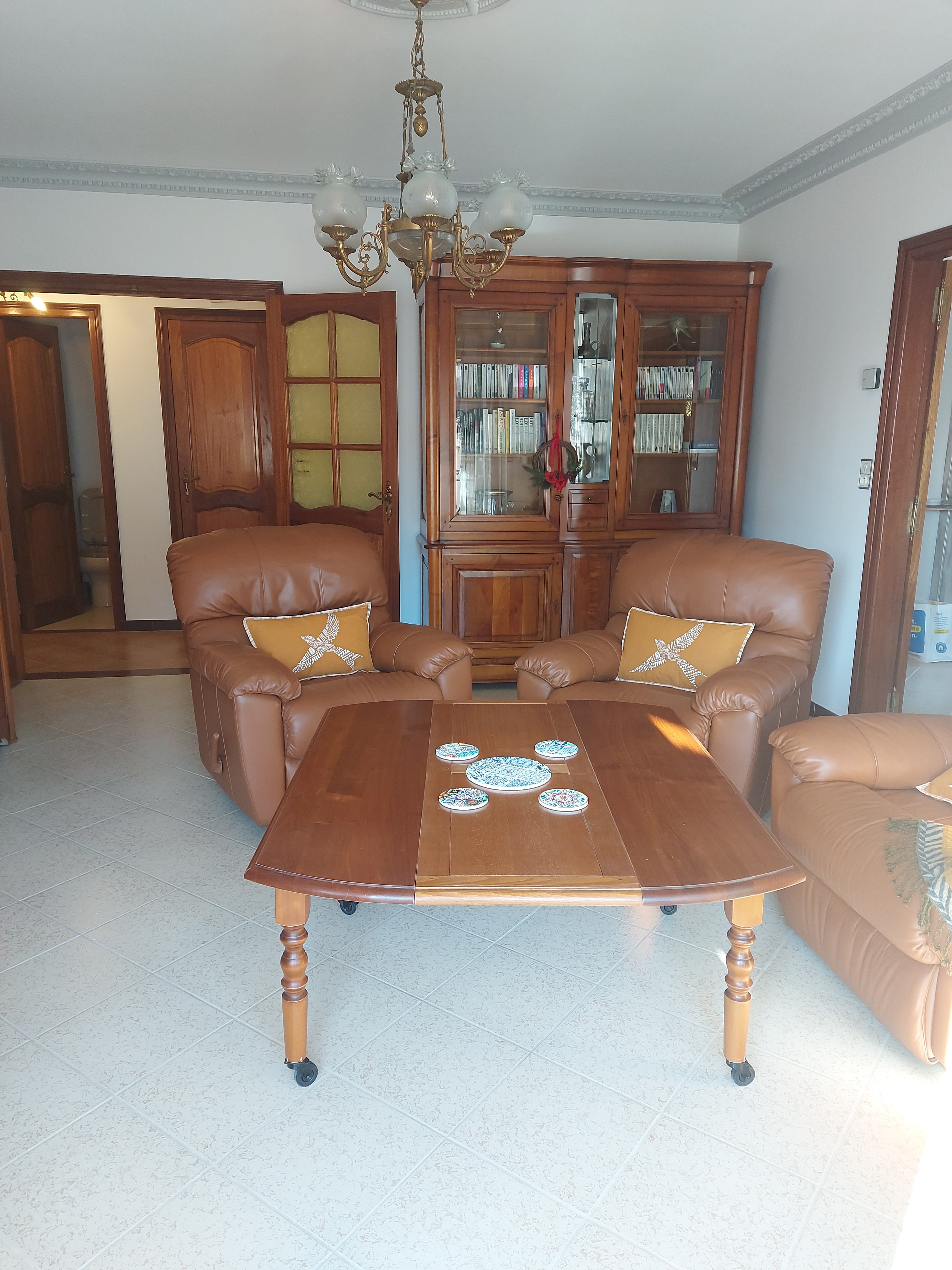Salon avec fauteuils