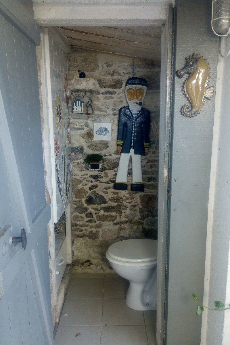 Extérieur toilettes n°2