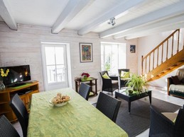 La Suite Familiale du Pertuis pour 3 à 6 personnes avec plusieurs chambres au sein de la maison, sur l'Ile de Ré, Charente maritime