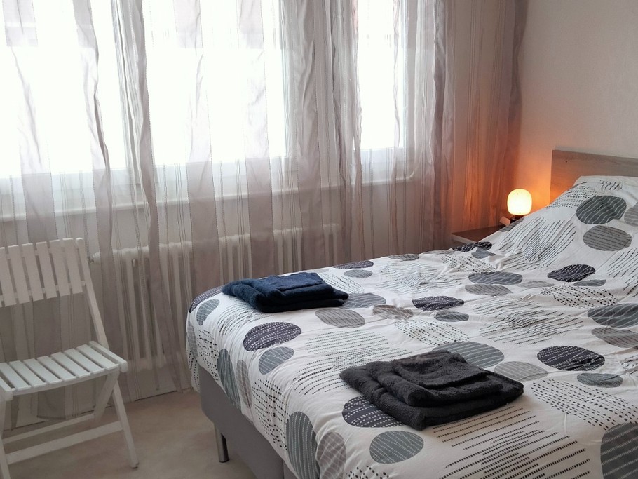 1ère chambre lit 160