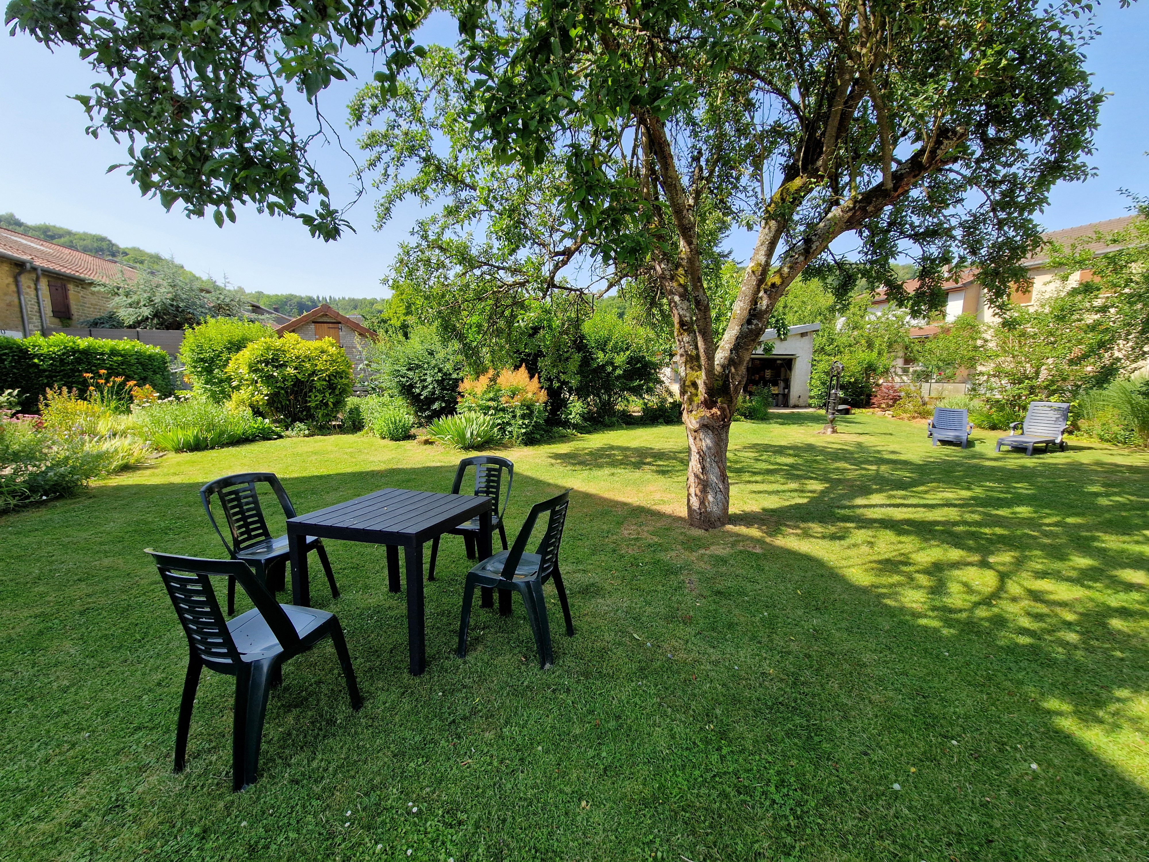 Jardin paysager - Chambre d'hôtes l'An 12