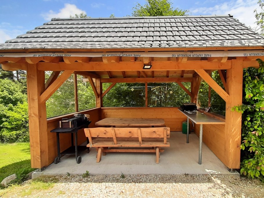 Coin barbecue abrité !