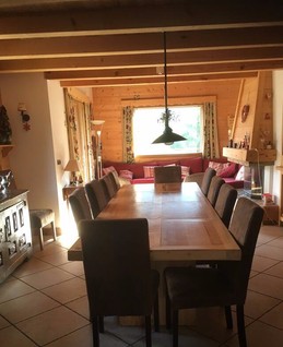 La salle à manger et le salon en enfilade
