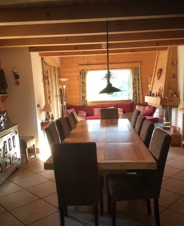 La salle à manger et le salon en enfilade