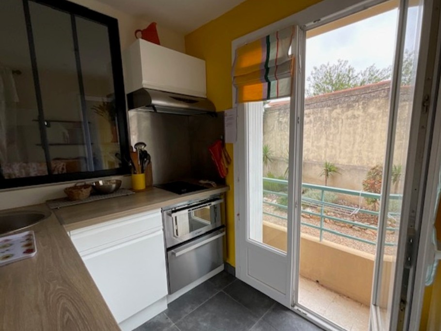 Cuisine indépendante - Appartement T2, Le Clos de la Buge (Sanary sur Mer, Var)