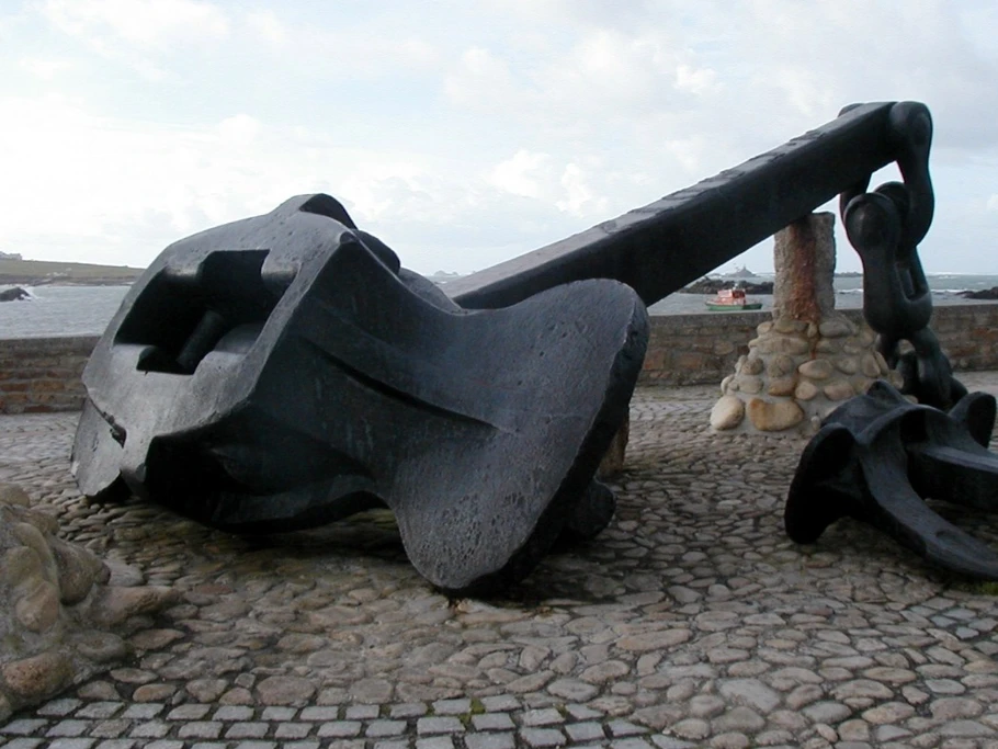 Sur le port: Ancre du pétrolier Amoco Cadiz