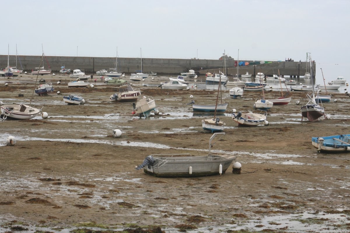 canot de pècheur à penmarch