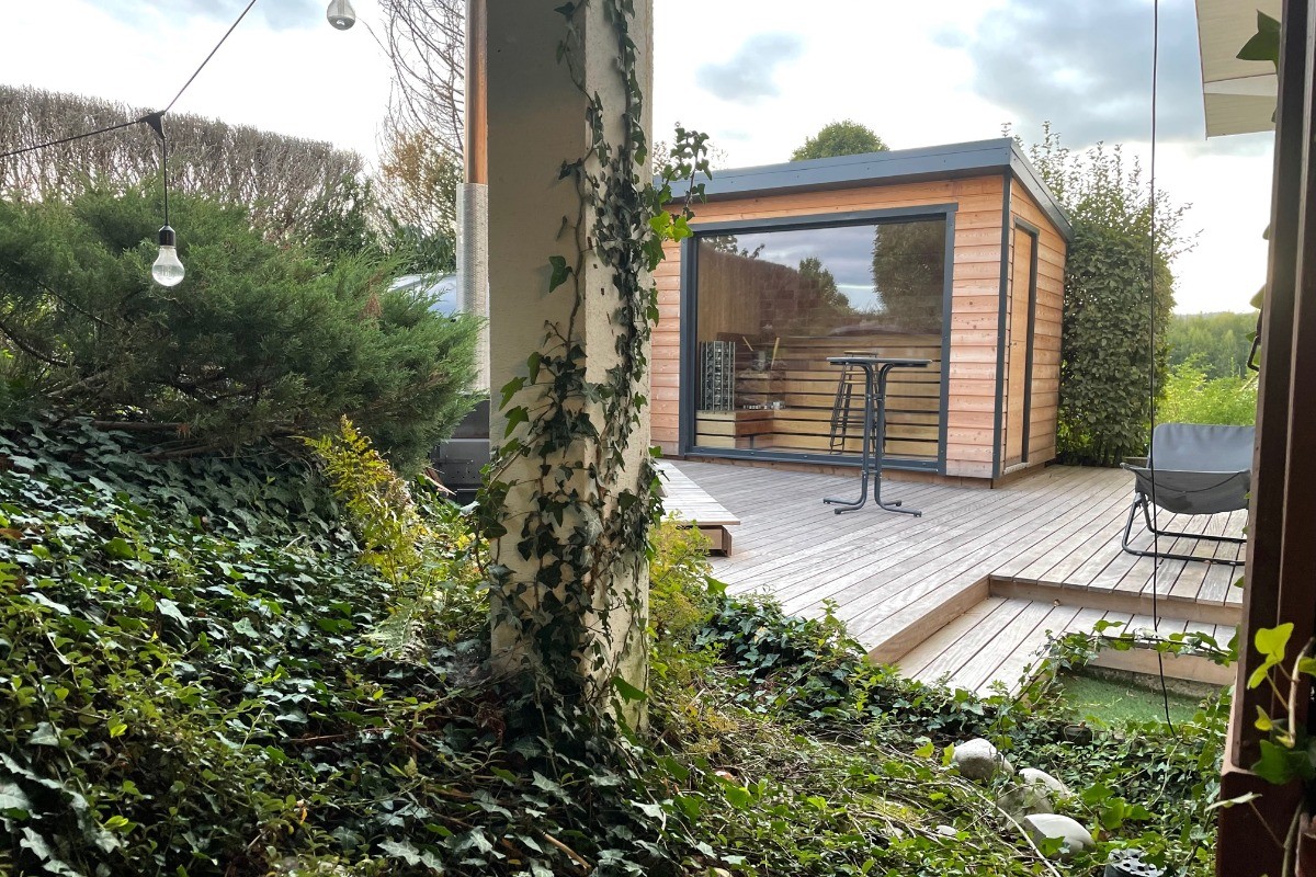 Terrasse privative et son espace bien être - L'Annexe