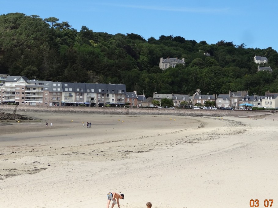 la plage du centre à 150 m de l'appartement