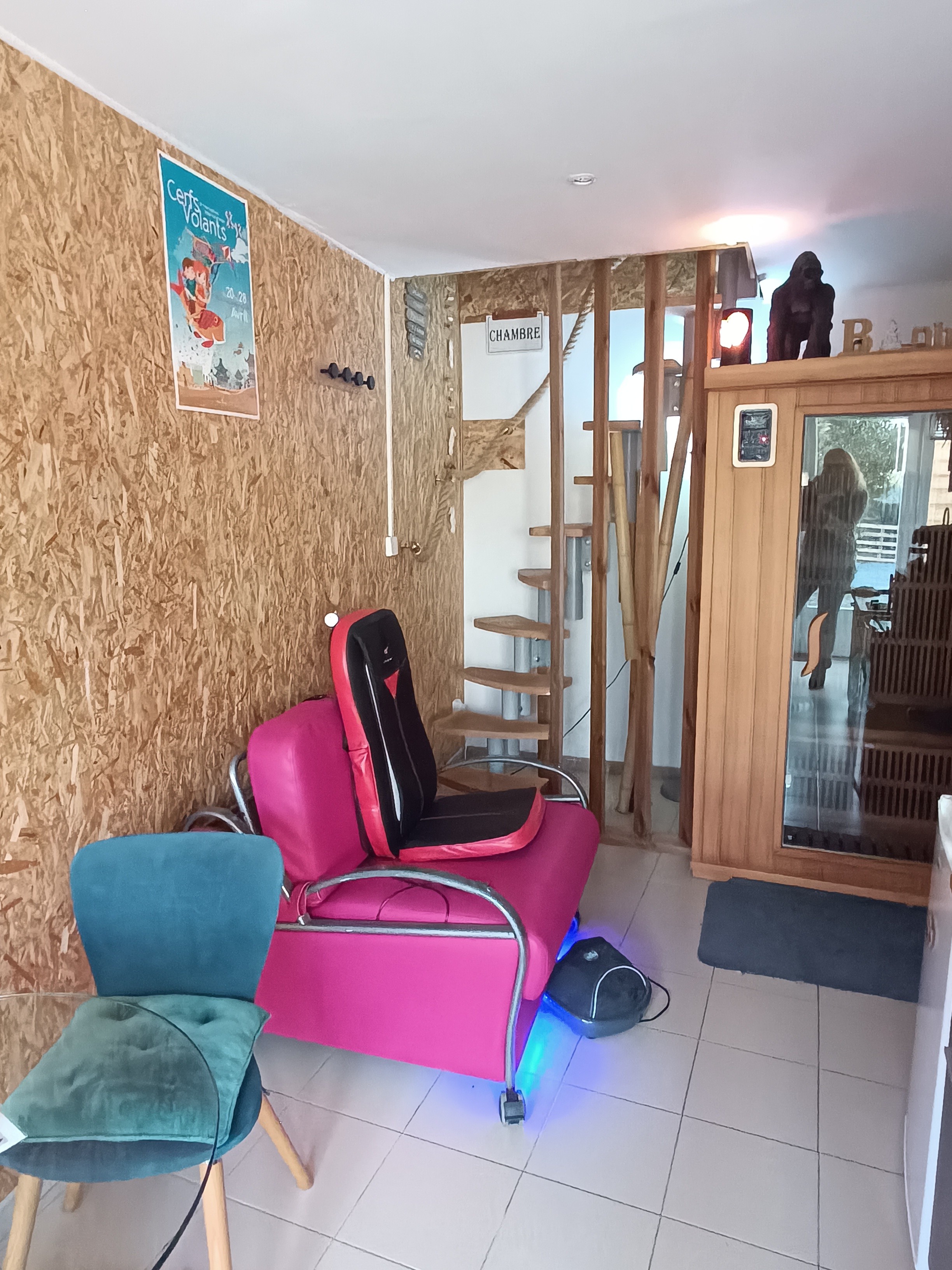 Fauteuil de massage et pressothérapie des piedst