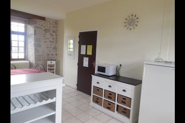 Château de Mérinchal - Appartement n° 59 - Venez vivre la vie de château dans un appartement du Château de la Mothe (XIIe siècle) en Creuse (limite Puy-de-Dôme)