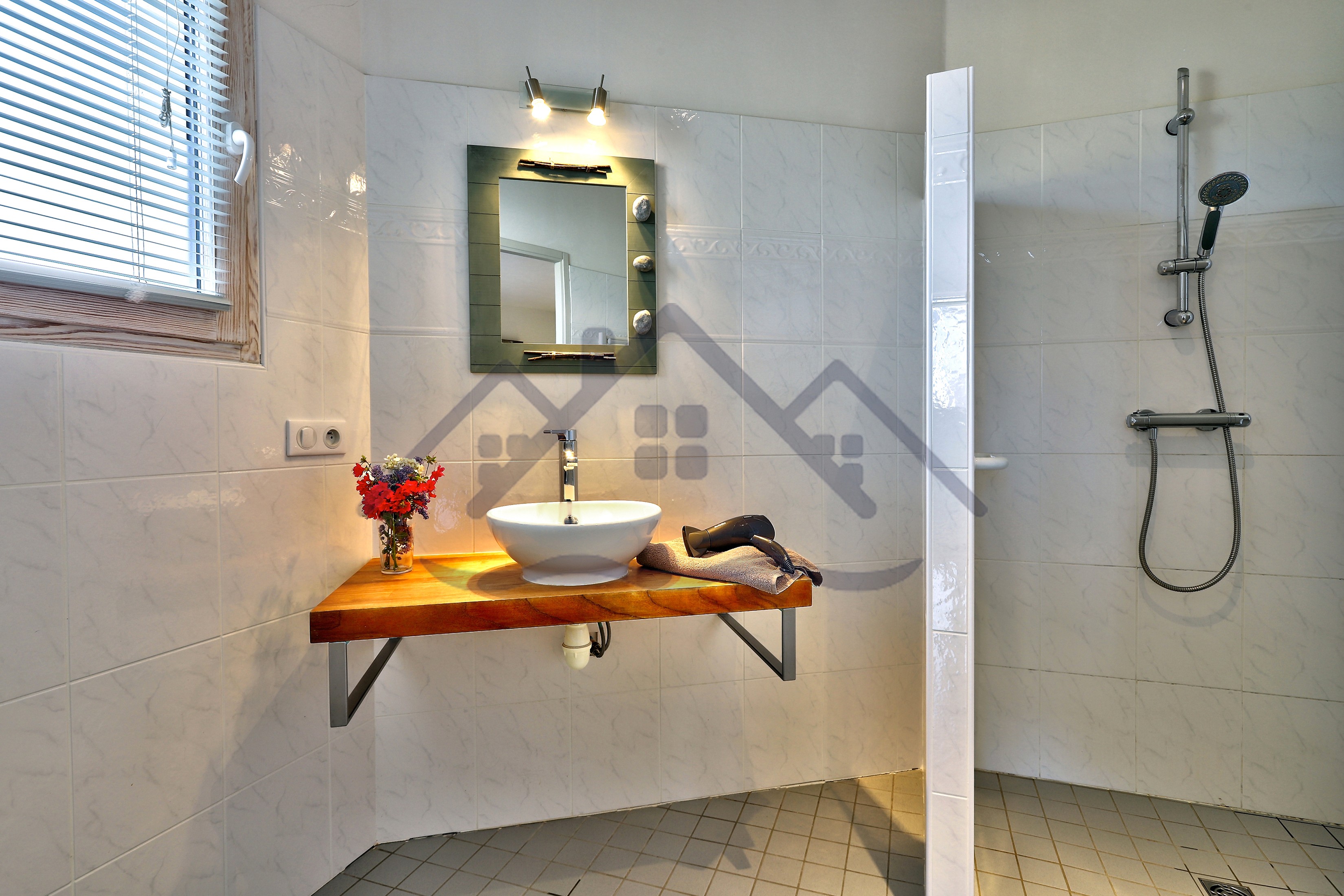 Photo n° 20 of the location