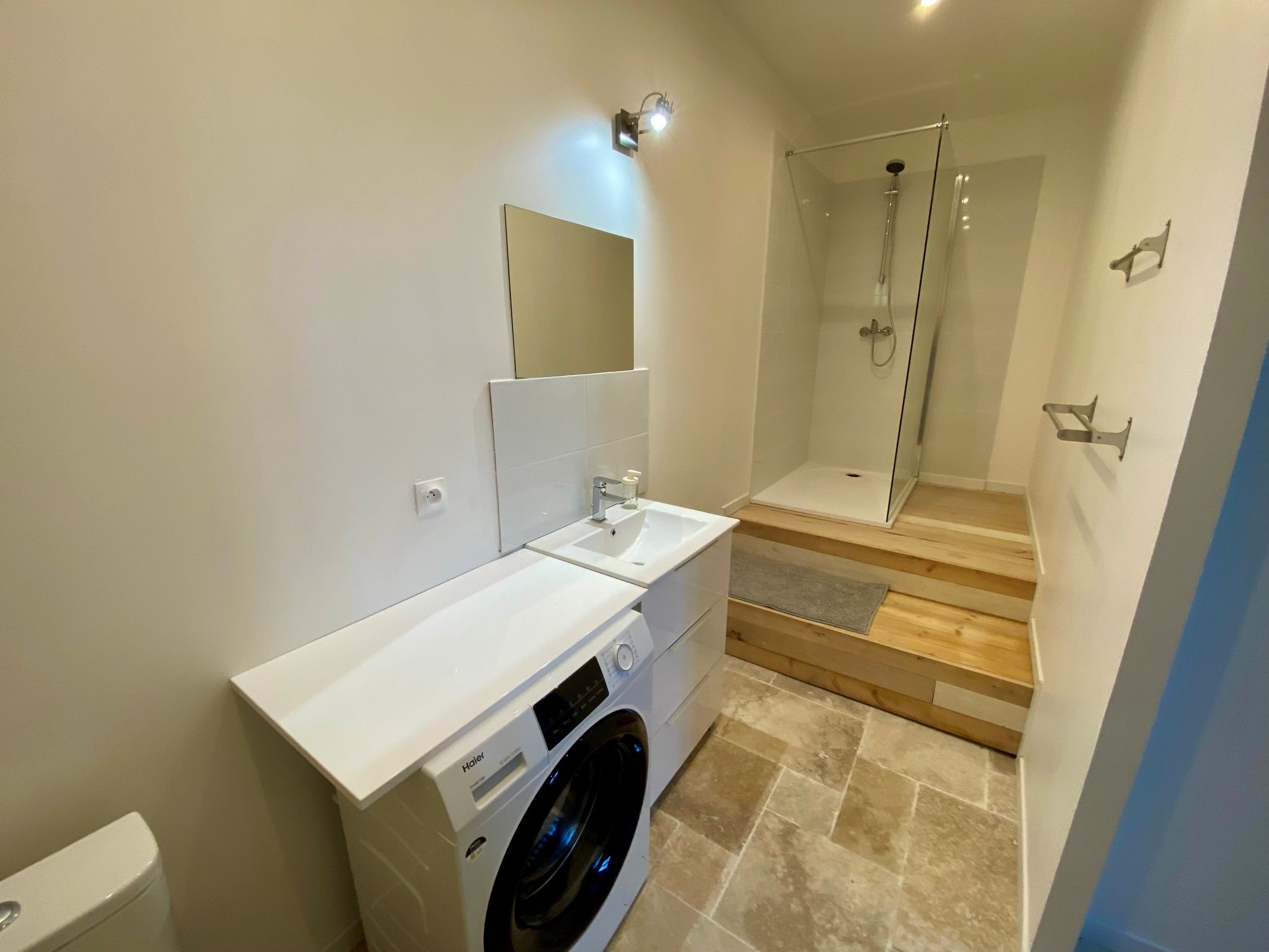 Photo n° 12 of the location