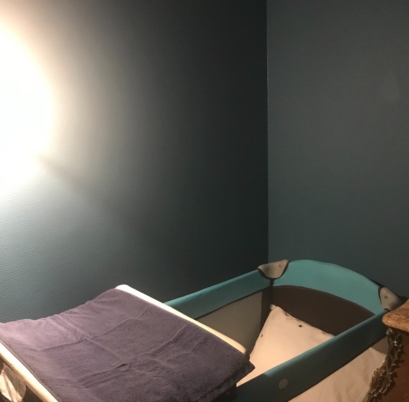 Lit parapluie disponible sur demande