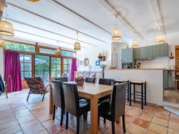 Gîte les Cougnas, joli séjour lumineux