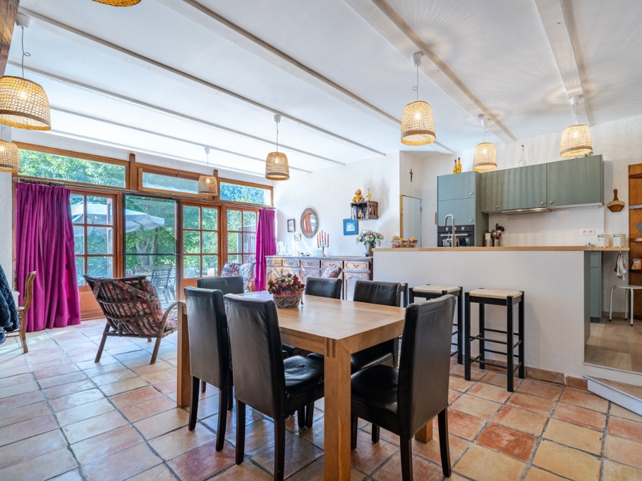 Gîte les Cougnas, joli séjour lumineux